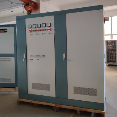 SBW-600KVA補償電力穩(wěn)壓器